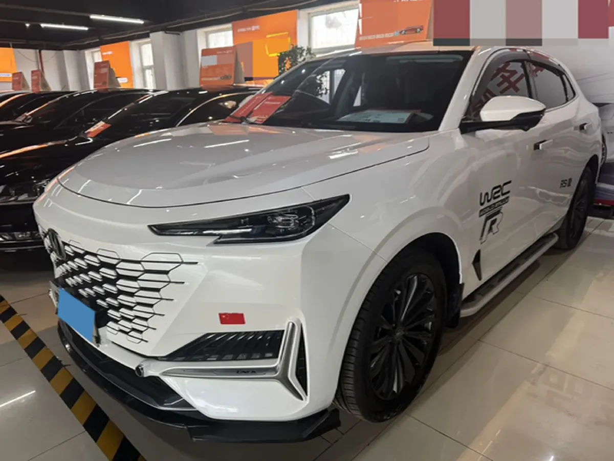 2021 ChangAn UNI-K 2.0T 233HP L4 8AT,autocango,china used car exporter,china ev exporter,chinese used car exporter,chinese used ev exporter