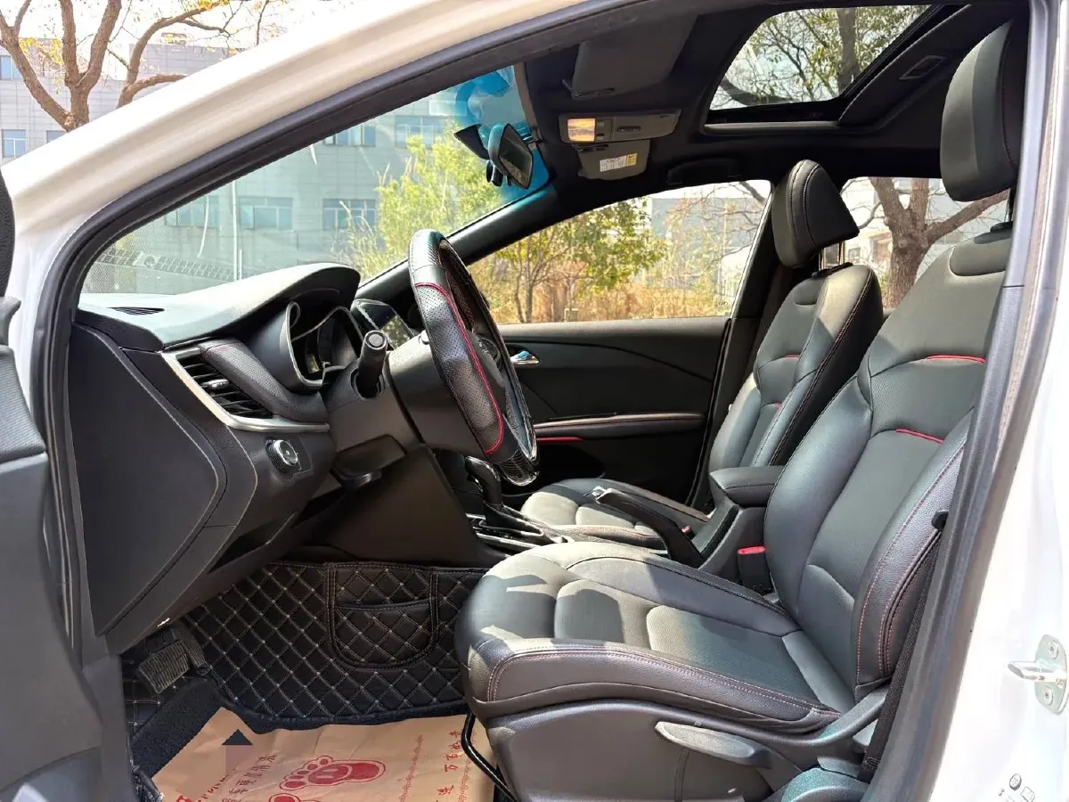 2020 Chevrolet Monza 1.3T 163HP L3 6AT,autocango,china used car exporter,china ev exporter,chinese used car exporter,chinese used ev exporter