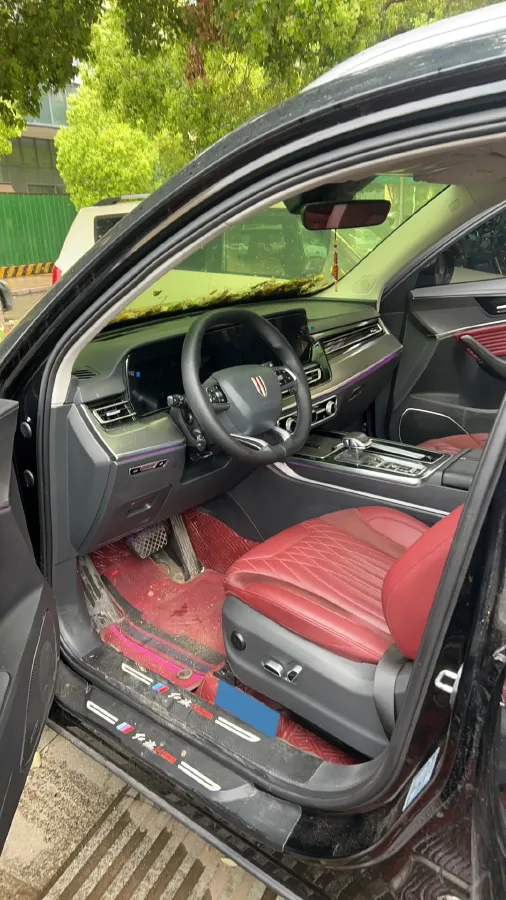 2023 HongQi HS5 2.0T 252HP L4 8AT,autocango,china used car exporter,china ev exporter,chinese used car exporter,chinese used ev exporter