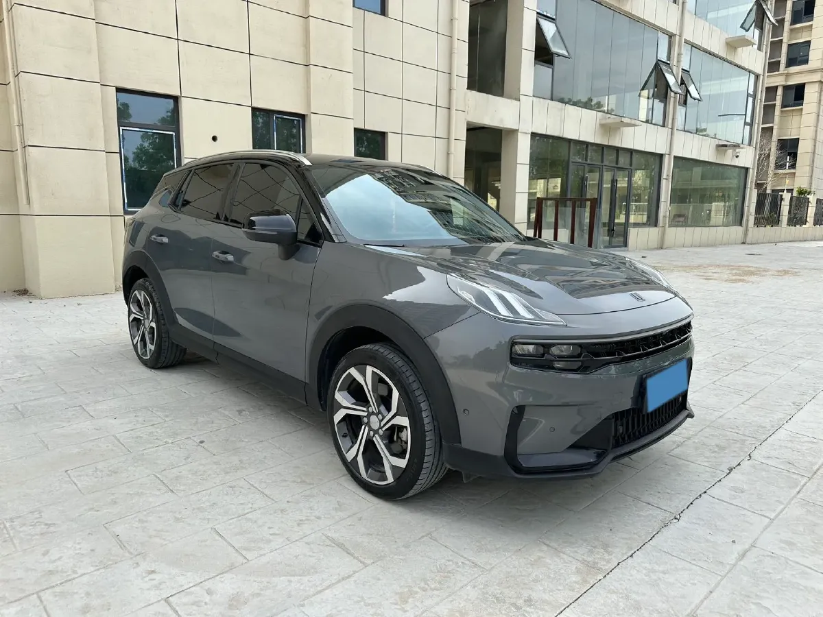 2023 LYNK&CO 06 1.5T 181HP L4 7DCT,autocango,china used car exporter,china ev exporter,chinese used car exporter,chinese used ev exporter
