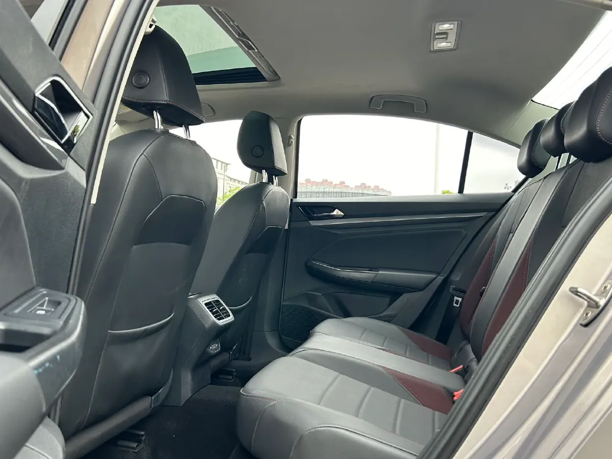 2020 Volkswagen Bora 1.5L 113HP L4 6AT,autocango,china used car exporter,china ev exporter,chinese used car exporter,chinese used ev exporter