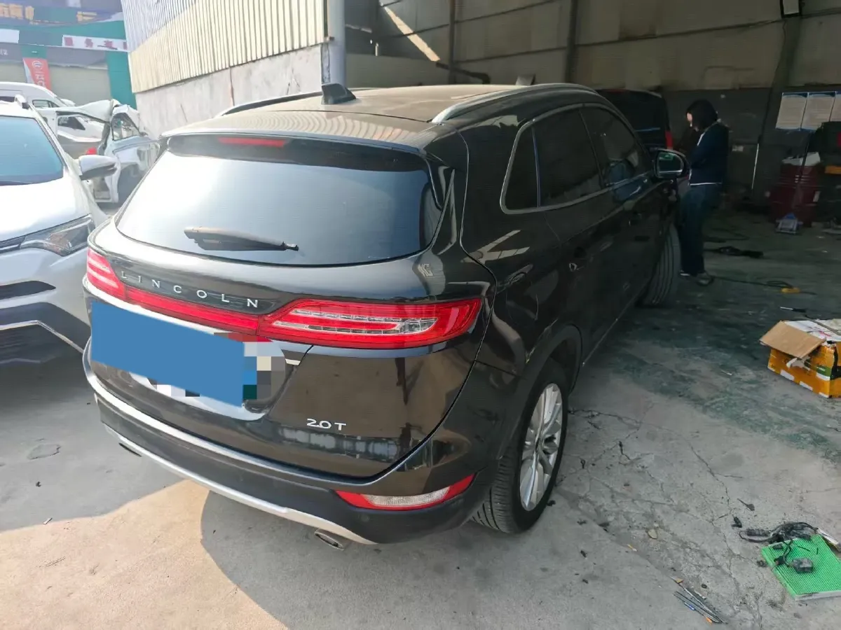 2019 Lincoln MKC 2.0T 203HP L4 6AT,autocango,china used car exporter,china ev exporter,chinese used car exporter,chinese used ev exporter