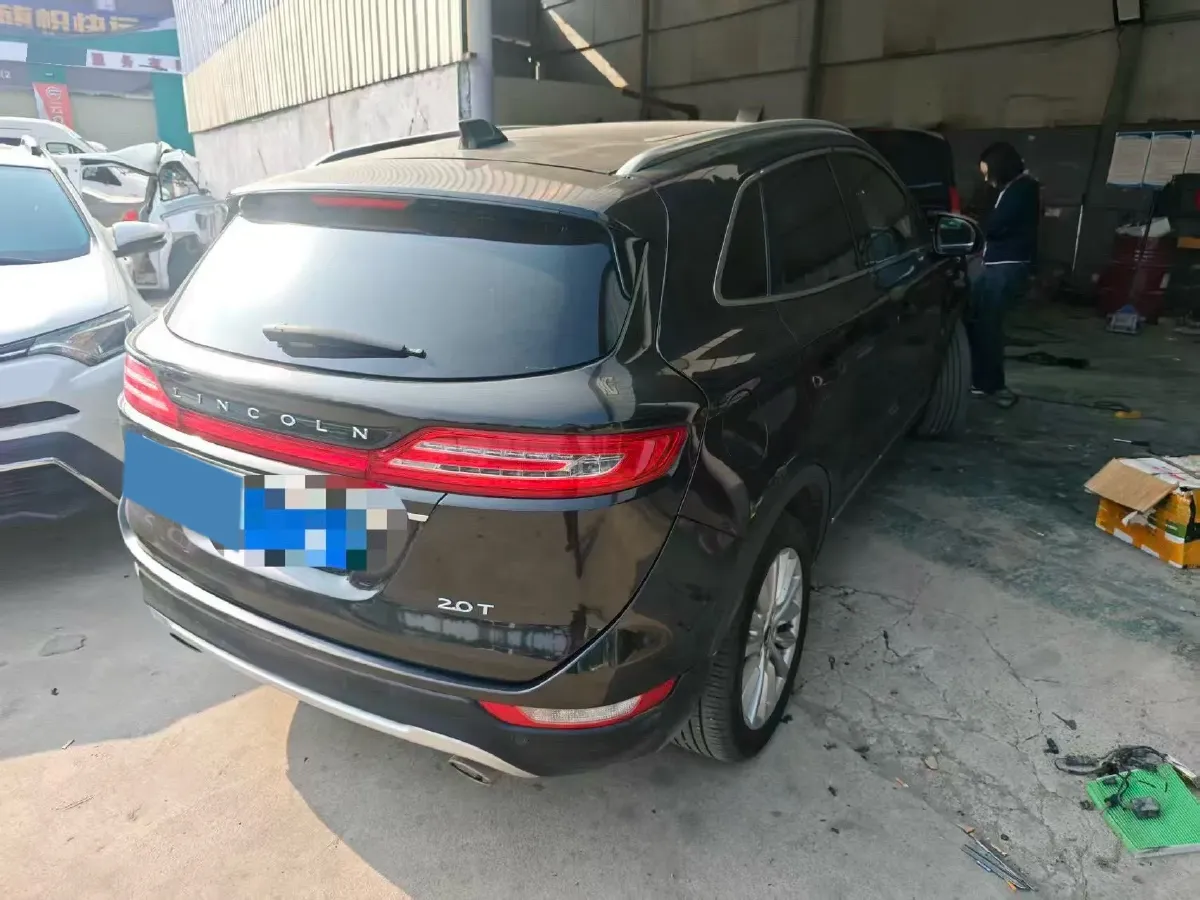 2019 Lincoln MKC 2.0T 203HP L4 6AT,autocango,china used car exporter,china ev exporter,chinese used car exporter,chinese used ev exporter