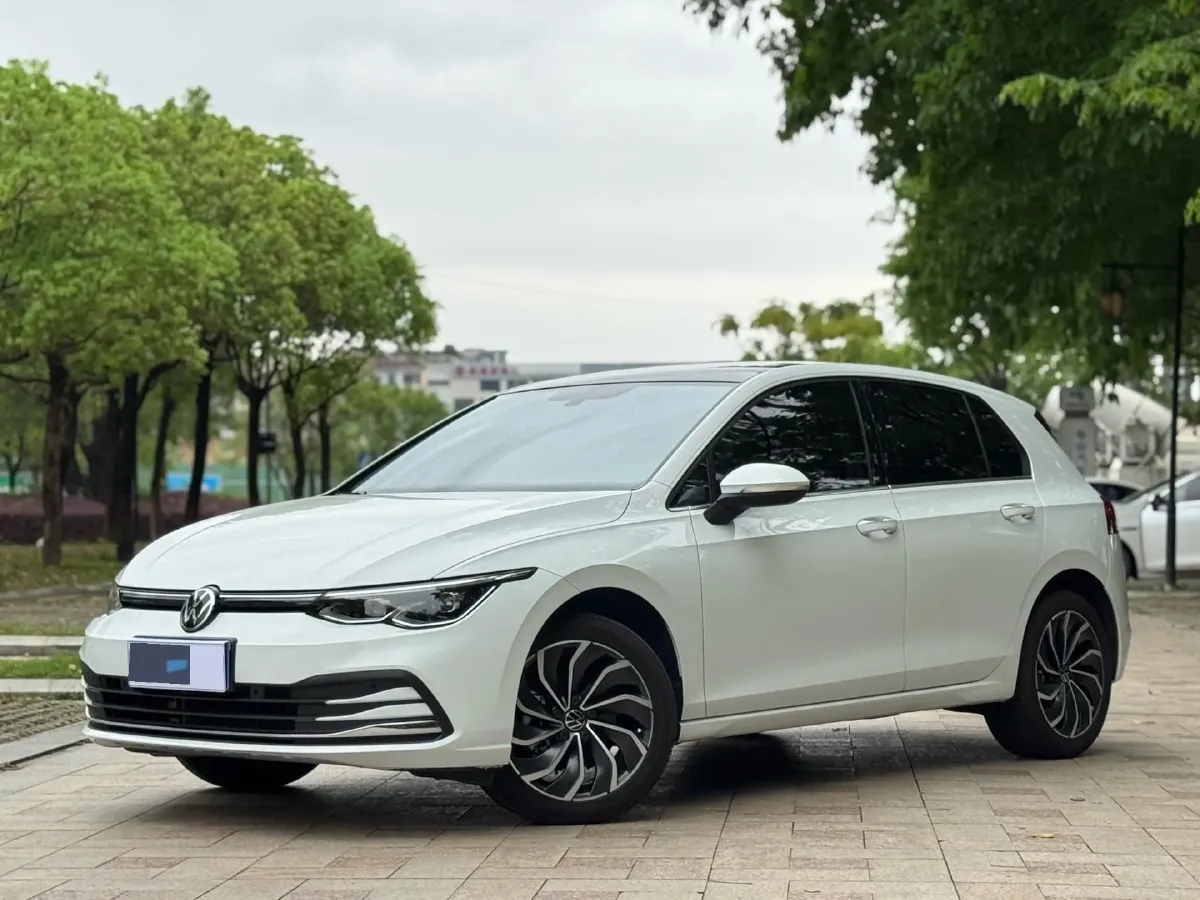 2024 Volkswagen Golf 1.4T 150HP L4 7DCT,autocango,china used car exporter,china ev exporter,chinese used car exporter,chinese used ev exporter