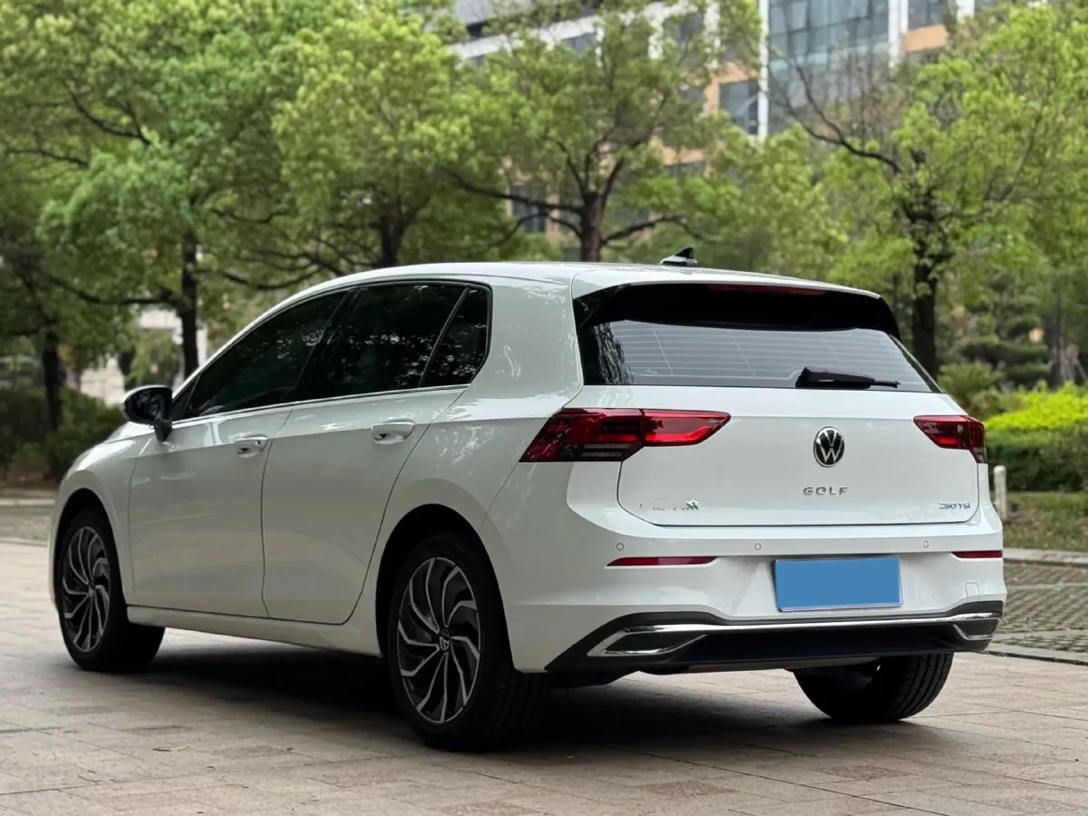 2024 Volkswagen Golf 1.4T 150HP L4 7DCT,autocango,china used car exporter,china ev exporter,chinese used car exporter,chinese used ev exporter