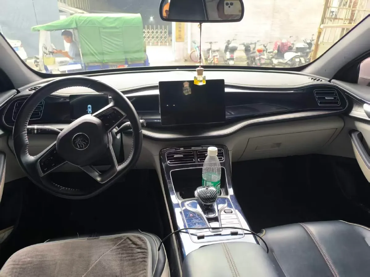 2021 Haval F7 1.5T 169HP L4 7DCT,autocango,china used car exporter,china ev exporter,chinese used car exporter,chinese used ev exporter