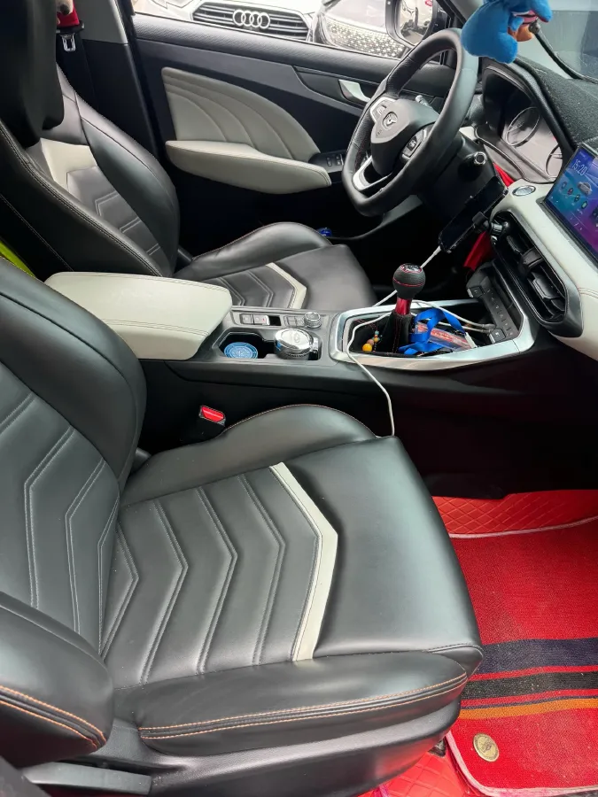 2021 KaiYi XuanDu 1.5T 156HP L4 5MT,autocango,china used car exporter,china ev exporter,chinese used car exporter,chinese used ev exporter