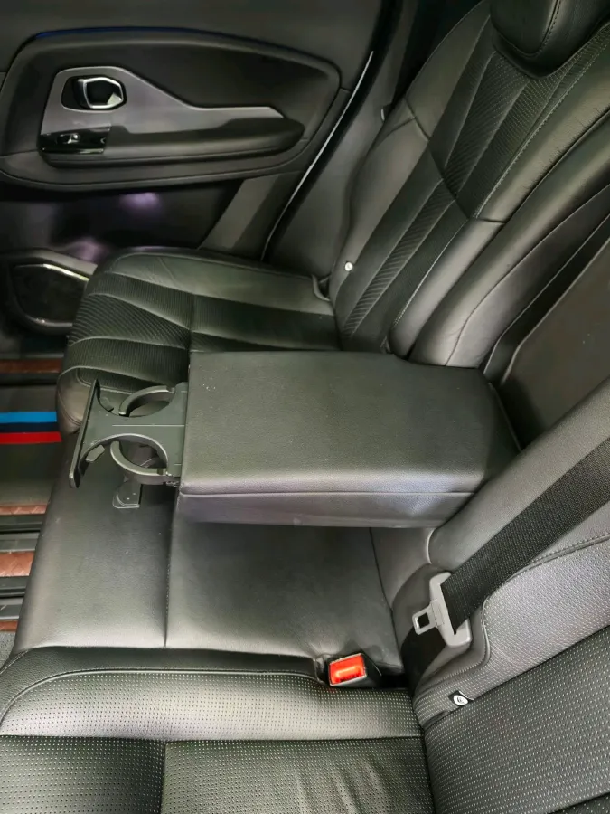 2018 NIO ES8 BEV 70KWH,autocango,china used car exporter,china ev exporter,chinese used car exporter,chinese used ev exporter