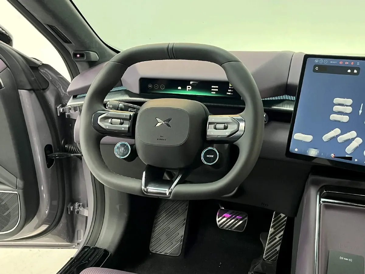 2025 Xpeng P7 BEV,autocango,china used car exporter,china ev exporter,chinese used car exporter,chinese used ev exporter