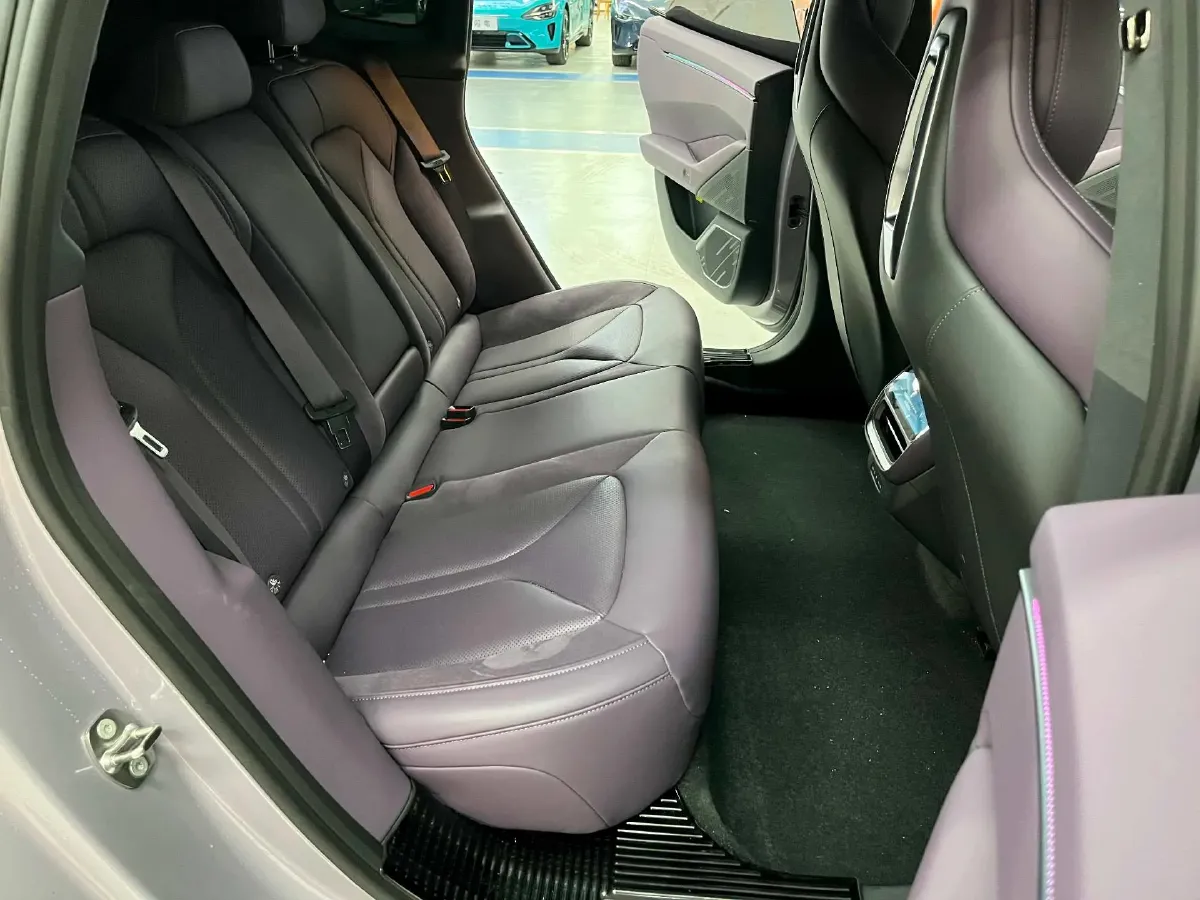 2025 Xpeng P7 BEV,autocango,china used car exporter,china ev exporter,chinese used car exporter,chinese used ev exporter