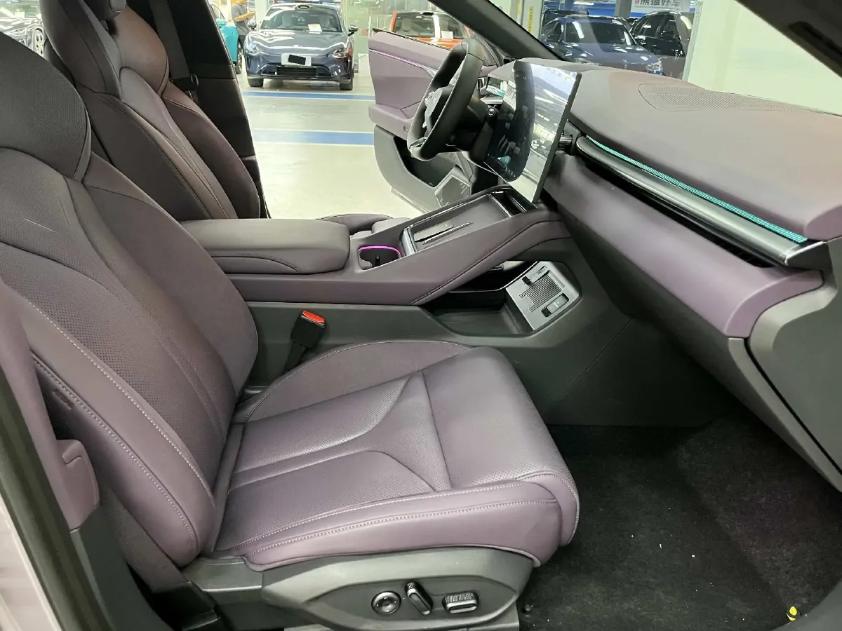 2025 Xpeng P7 BEV,autocango,china used car exporter,china ev exporter,chinese used car exporter,chinese used ev exporter