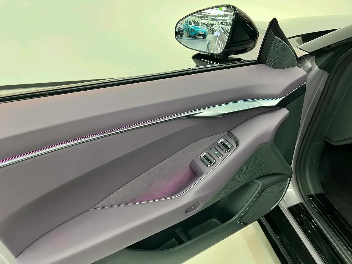 2025 Xpeng P7 BEV,autocango,china used car exporter,china ev exporter,chinese used car exporter,chinese used ev exporter