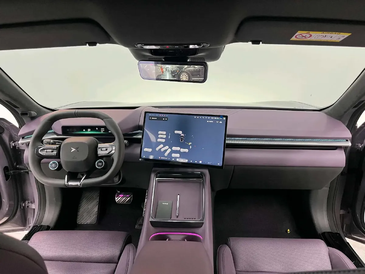 2025 Xpeng P7 BEV,autocango,china used car exporter,china ev exporter,chinese used car exporter,chinese used ev exporter