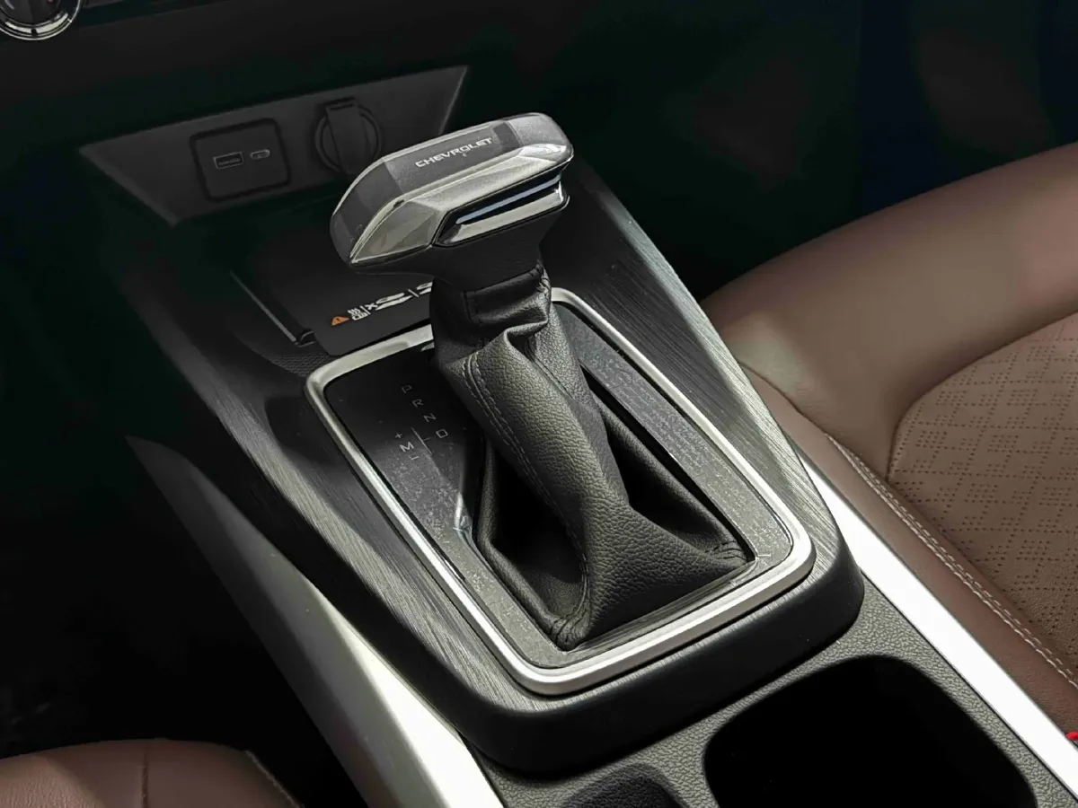 2023 Chevrolet Monza 1.5L 113HP L4 6DCT,autocango,china used car exporter,china ev exporter,chinese used car exporter,chinese used ev exporter