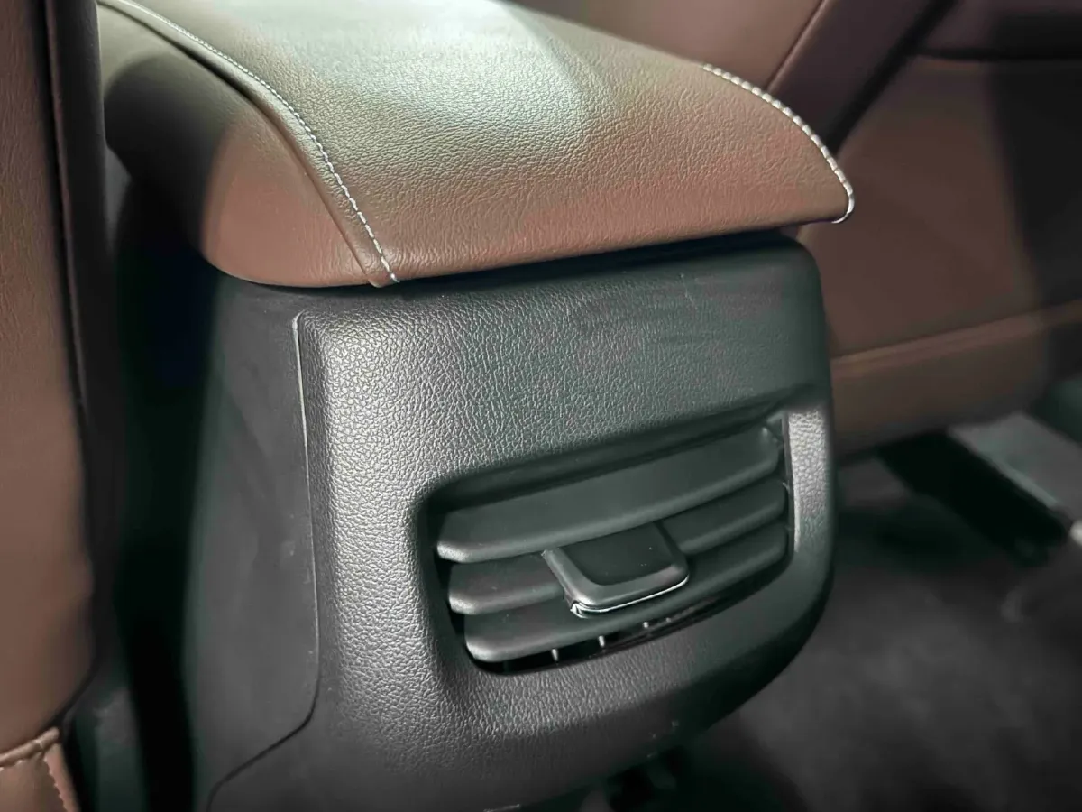 2023 Chevrolet Monza 1.5L 113HP L4 6DCT,autocango,china used car exporter,china ev exporter,chinese used car exporter,chinese used ev exporter