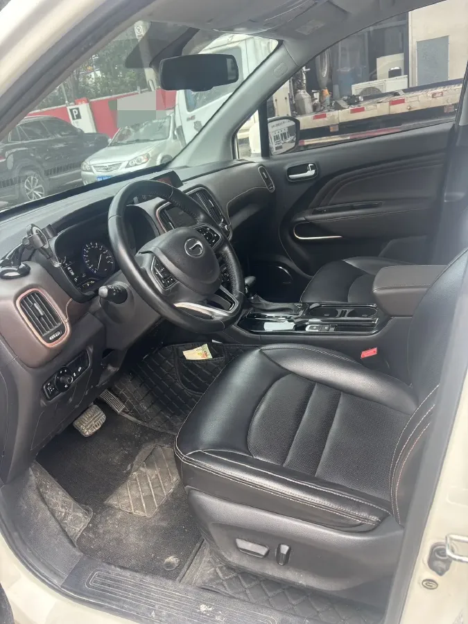 2017 GAC Trumpchi GS3 1.3T 137HP L4 6AT,autocango,china used car exporter,china ev exporter,chinese used car exporter,chinese used ev exporter