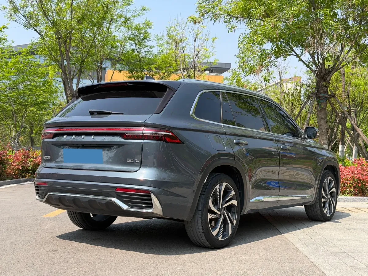 2021 Geely Monjaro 2.0T 218HP L4 7DCT,autocango,china used car exporter,china ev exporter,chinese used car exporter,chinese used ev exporter