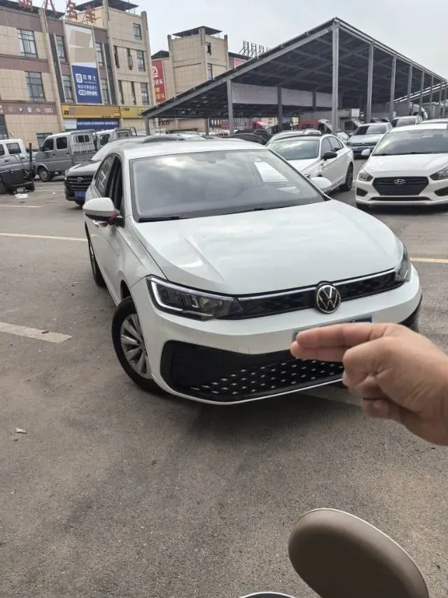 2023 Volkswagen Lavida 1.5L 110HP L4 6AT,autocango,china used car exporter,china ev exporter,chinese used car exporter,chinese used ev exporter