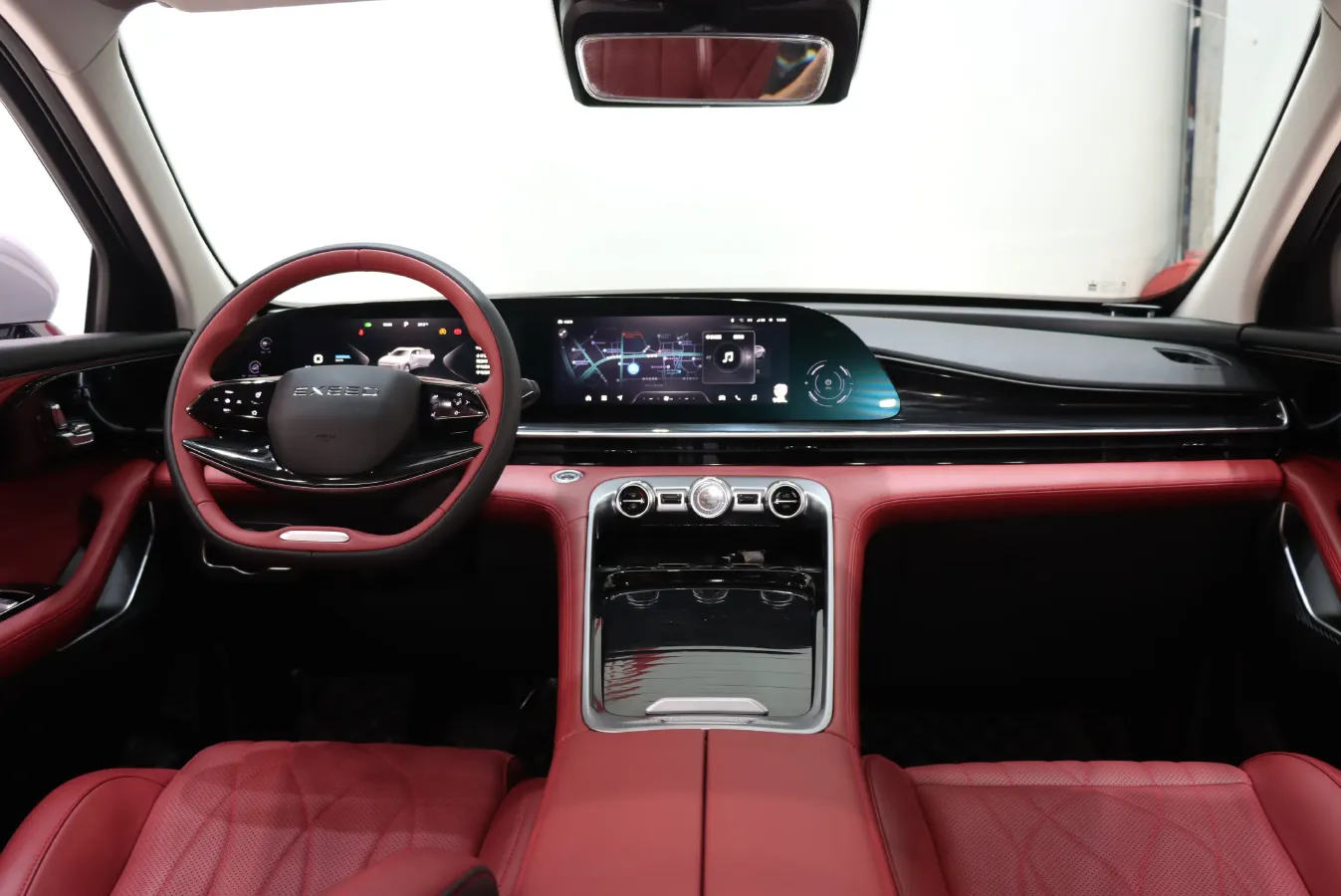 2023 Exceed RX 2.0T 261HP L4 7DCT,autocango,china used car exporter,china ev exporter,chinese used car exporter,chinese used ev exporter