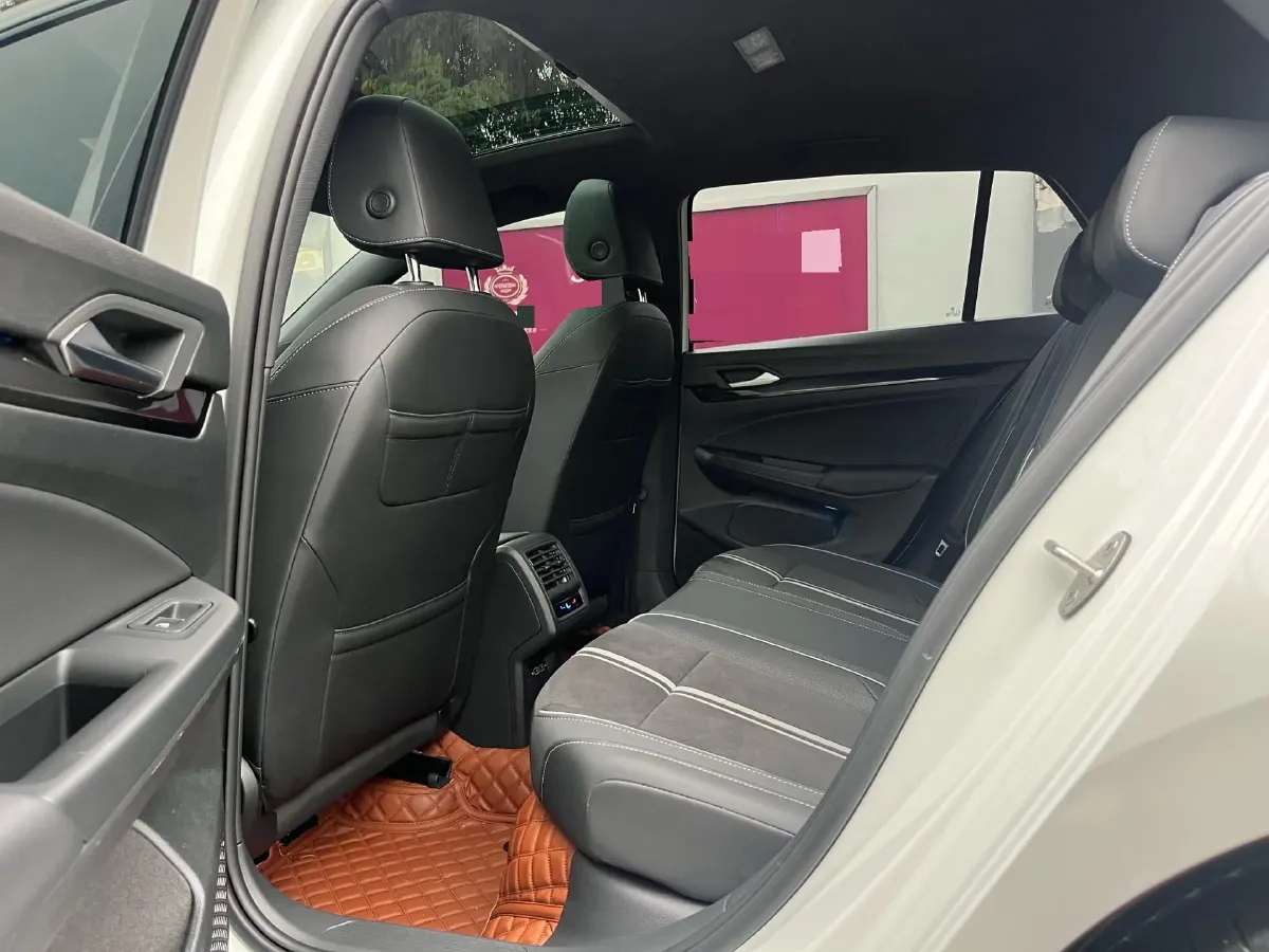 2021 Volkswagen Golf 1.4T 150HP L4 7DCT,autocango,china used car exporter,china ev exporter,chinese used car exporter,chinese used ev exporter