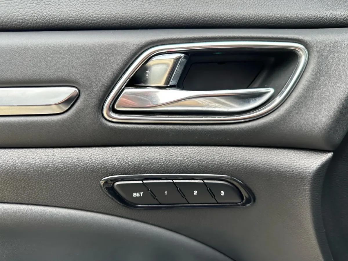 2020 GAC Trumpchi GS8 2.0T 252HP L4 6AT,autocango,china used car exporter,china ev exporter,chinese used car exporter,chinese used ev exporter