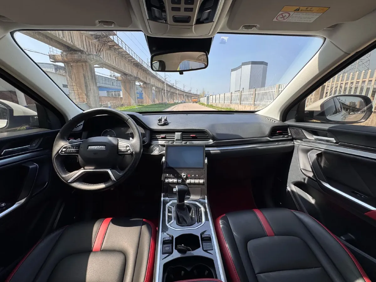 2018 Haval H4 1.5T 169HP L4 7DCT,autocango,china used car exporter,china ev exporter,chinese used car exporter,chinese used ev exporter