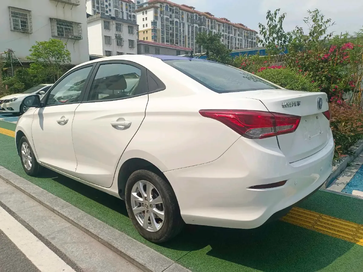 2018 ChangAn Alsvin 1.5L 107HP L4 5DCT,autocango,china used car exporter,china ev exporter,chinese used car exporter,chinese used ev exporter