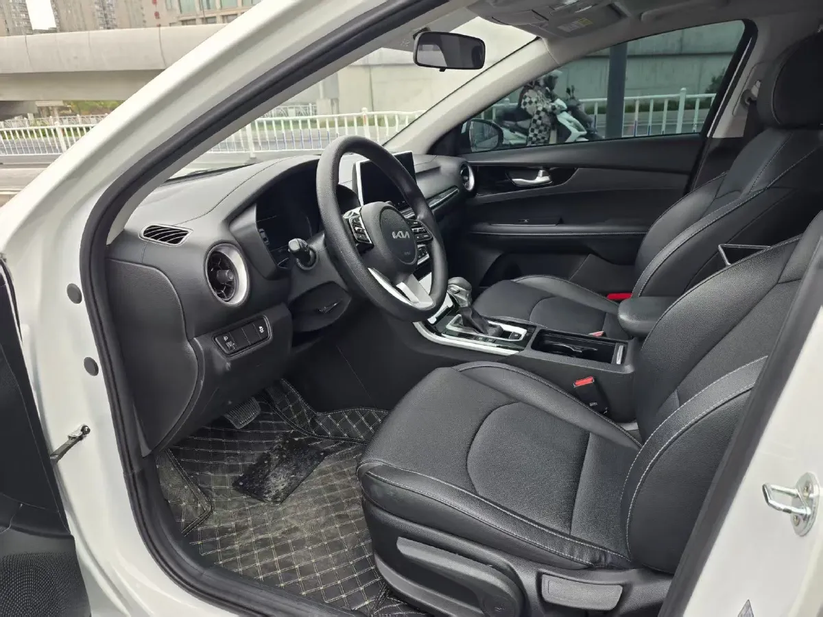 2021 Kia K3 1.5L 115HP L4 CVT,autocango,china used car exporter,china ev exporter,chinese used car exporter,chinese used ev exporter