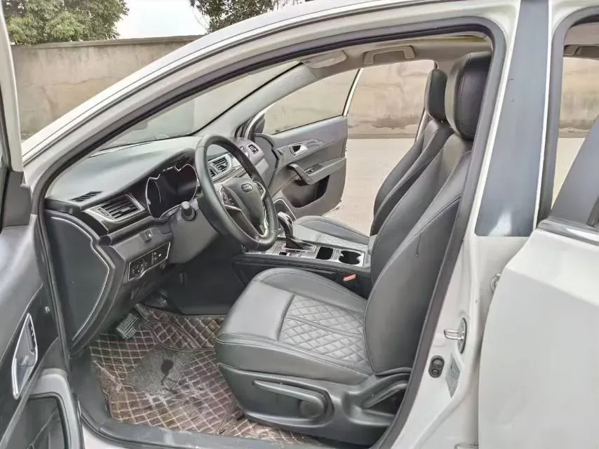 2016 Zotye Z500 1.5T 150HP L4 CVT,autocango,china used car exporter,china ev exporter,chinese used car exporter,chinese used ev exporter