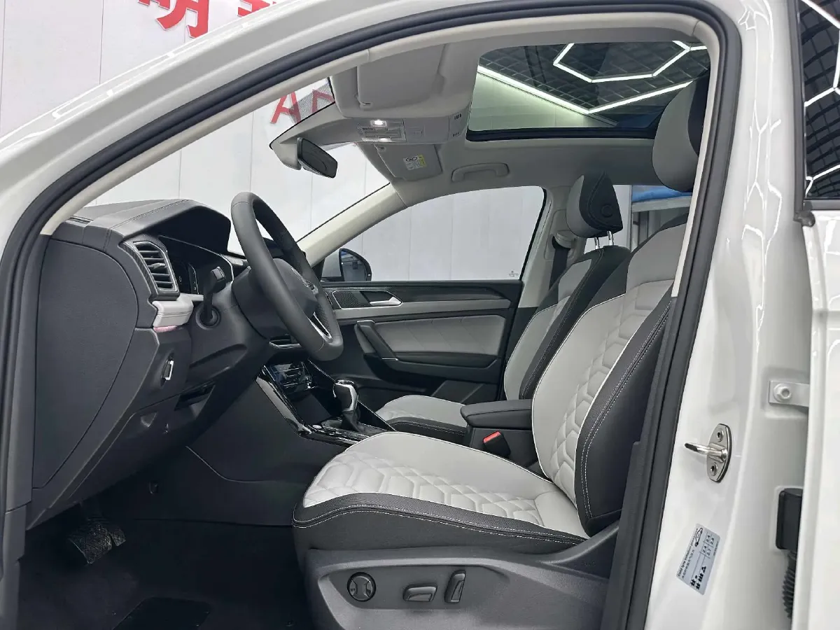 2023 Volkswagen Tayron 1.4T 150HP L4 7DCT,autocango,china used car exporter,china ev exporter,chinese used car exporter,chinese used ev exporter