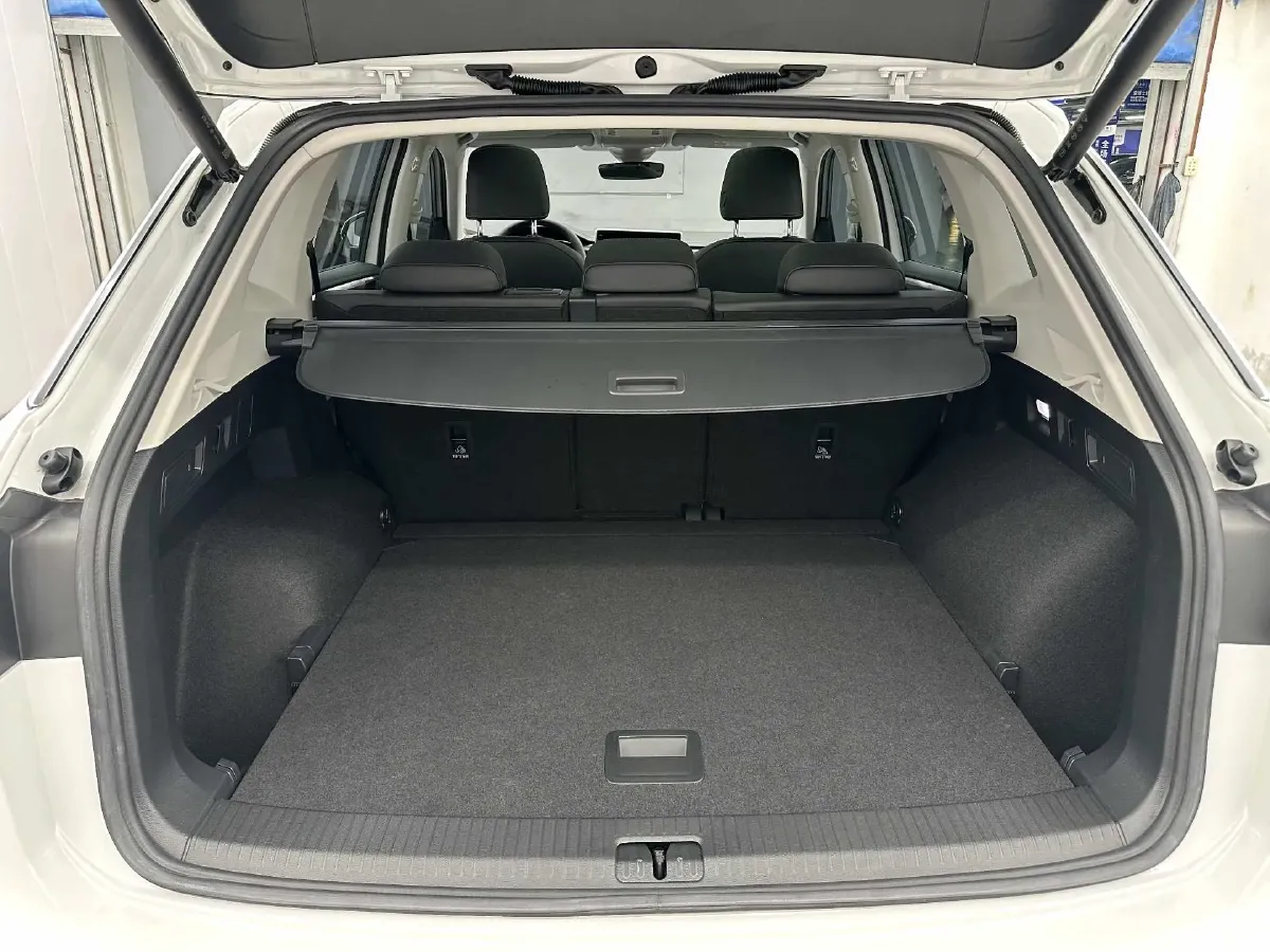 2023 Volkswagen Tayron 1.4T 150HP L4 7DCT,autocango,china used car exporter,china ev exporter,chinese used car exporter,chinese used ev exporter