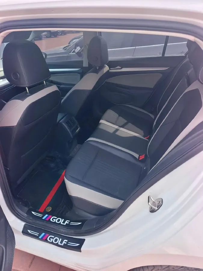 2021 Volkswagen Golf 1.4T 150HP L4 7DCT,autocango,china used car exporter,china ev exporter,chinese used car exporter,chinese used ev exporter