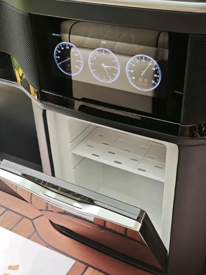 2021 GAC Trumpchi M8 2.0T 252HP L4 8AT,autocango,china used car exporter,china ev exporter,chinese used car exporter,chinese used ev exporter