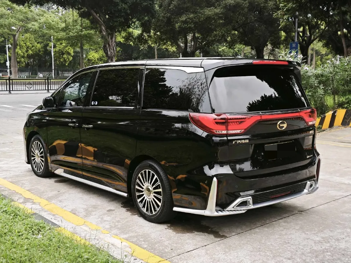 2021 GAC Trumpchi M8 2.0T 252HP L4 8AT,autocango,china used car exporter,china ev exporter,chinese used car exporter,chinese used ev exporter