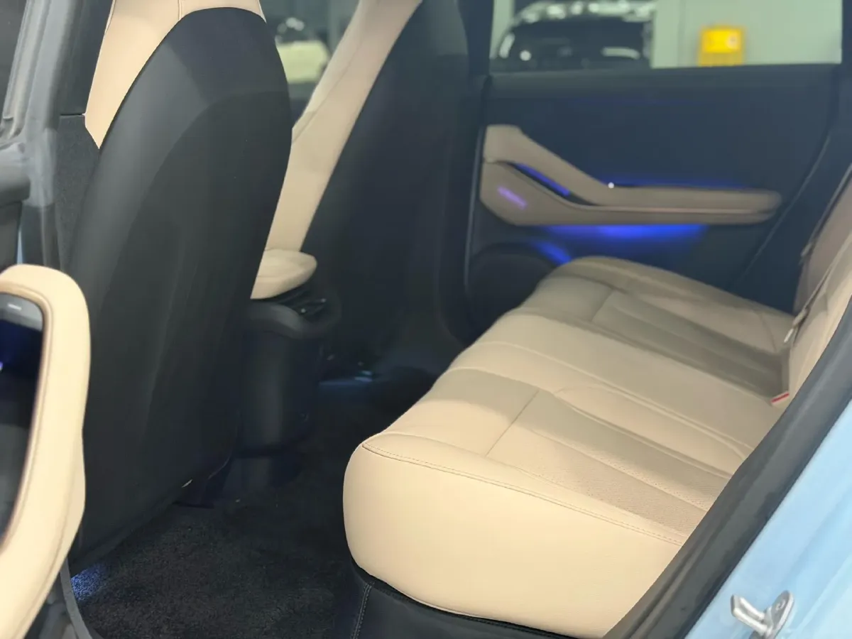 2022 JunTian HeiWuShi Youth 2.0T 203HP L4 6AT,autocango,china used car exporter,china ev exporter,chinese used car exporter,chinese used ev exporter