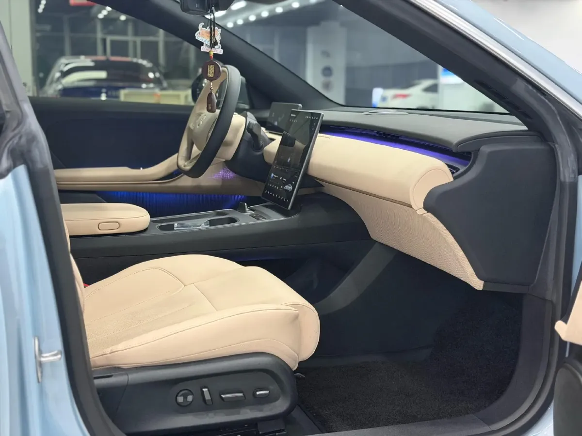 2022 JunTian HeiWuShi Youth 2.0T 203HP L4 6AT,autocango,china used car exporter,china ev exporter,chinese used car exporter,chinese used ev exporter