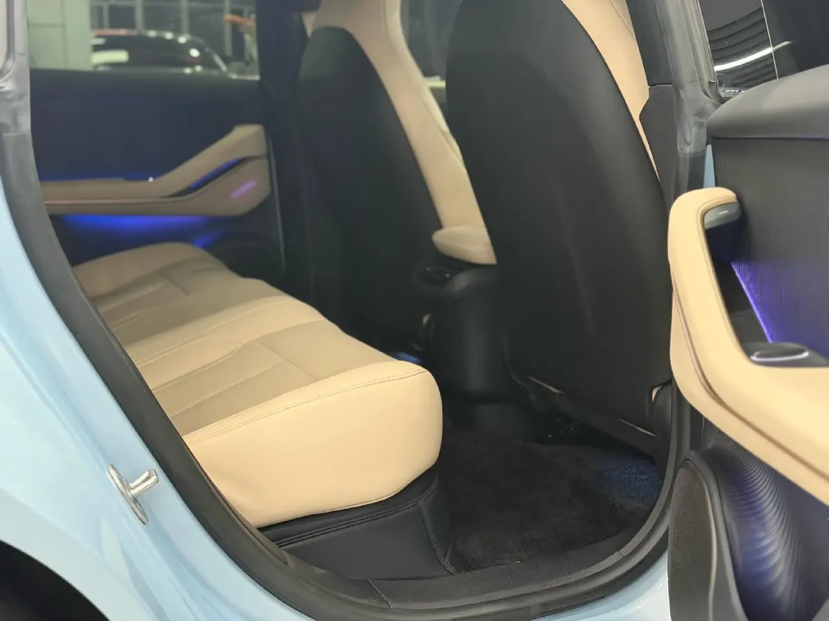 2022 JunTian HeiWuShi Youth 2.0T 203HP L4 6AT,autocango,china used car exporter,china ev exporter,chinese used car exporter,chinese used ev exporter