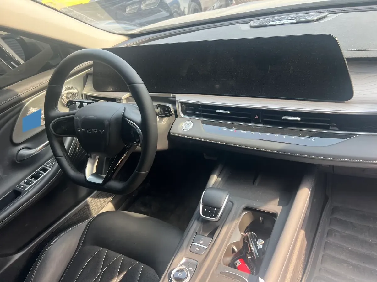 2025 Chery Arrizo 8 2.0T 254HP L4 7DCT,autocango,china used car exporter,china ev exporter,chinese used car exporter,chinese used ev exporter