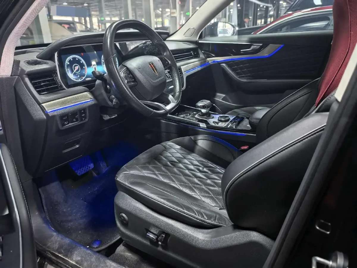 2019 HongQi HS5 2.0T 224HP L4 6AT,autocango,china used car exporter,china ev exporter,chinese used car exporter,chinese used ev exporter