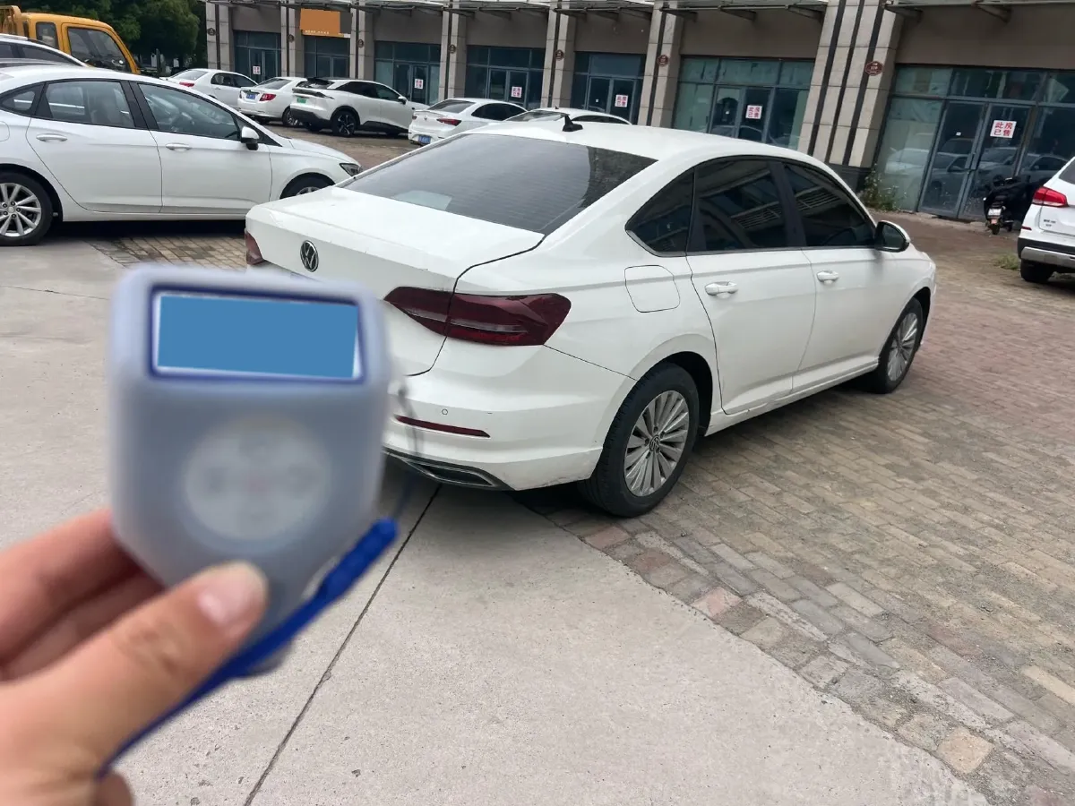 2021 Volkswagen Lavida 1.5L 113HP L4 6AT,autocango,china used car exporter,china ev exporter,chinese used car exporter,chinese used ev exporter