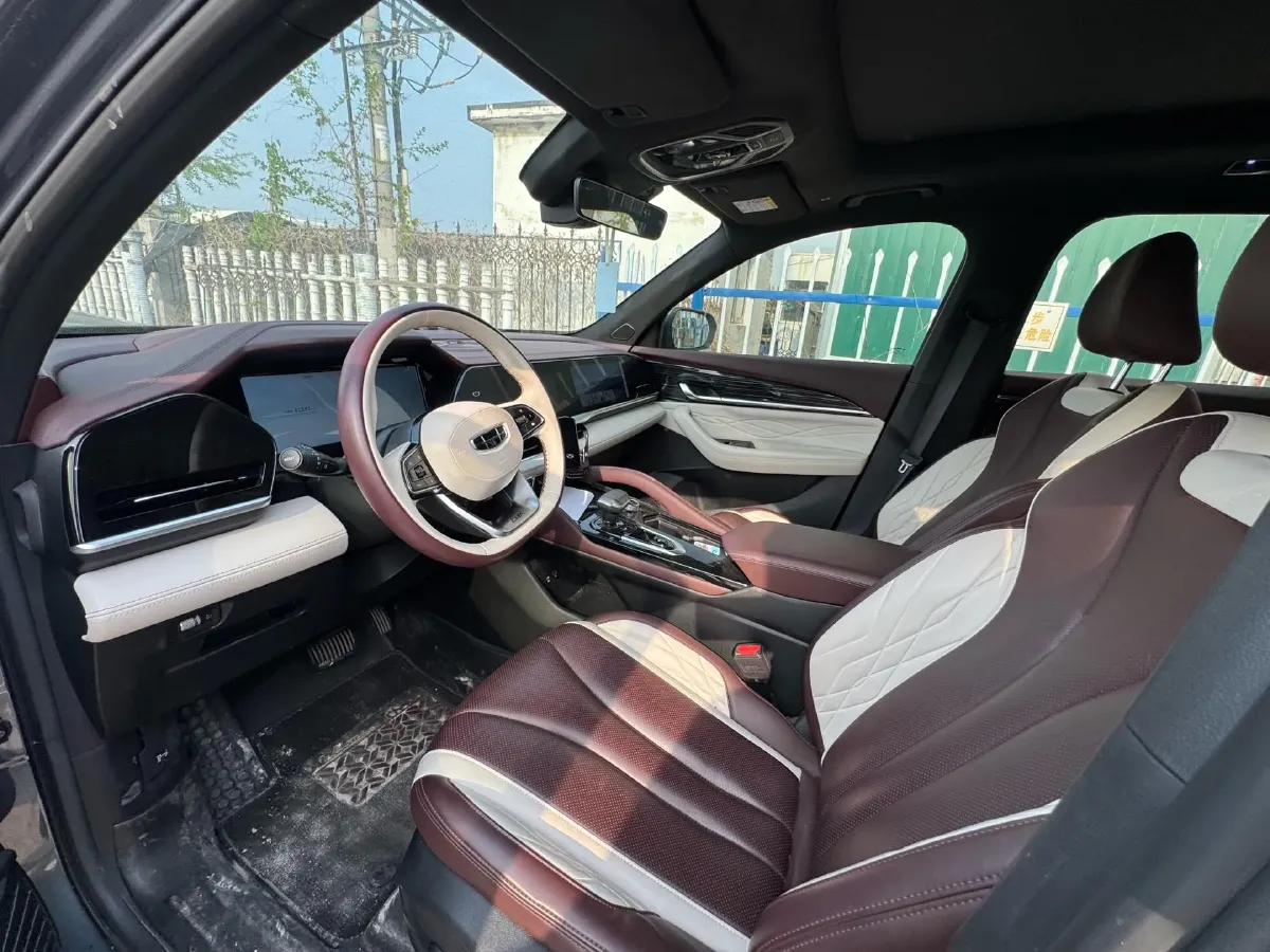 2021 Geely Monjaro 2.0T 218HP L4 7DCT,autocango,china used car exporter,china ev exporter,chinese used car exporter,chinese used ev exporter