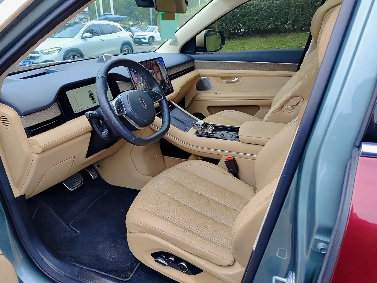 2022 Infiniti Q50L 2.0T 211HP L4 7AT,autocango,china used car exporter,china ev exporter,chinese used car exporter,chinese used ev exporter