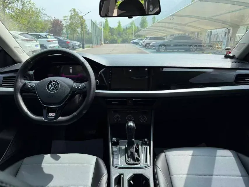 2021 Volkswagen Lavida 1.4T 150HP L4 7DCT,autocango,china used car exporter,china ev exporter,chinese used car exporter,chinese used ev exporter