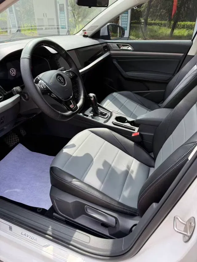 2021 Volkswagen Lavida 1.4T 150HP L4 7DCT,autocango,china used car exporter,china ev exporter,chinese used car exporter,chinese used ev exporter