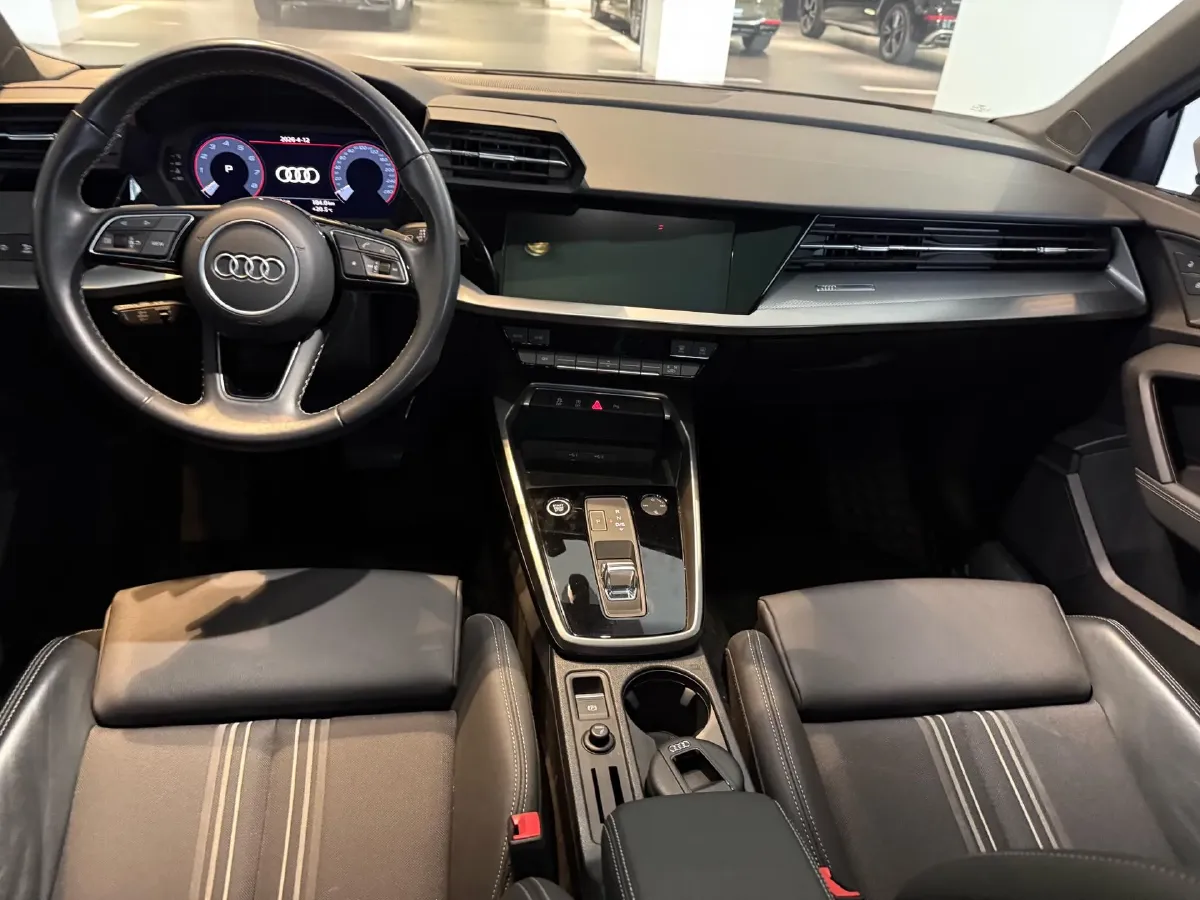 2022 Audi A3 1.4T 150HP L4 7DCT,autocango,china used car exporter,china ev exporter,chinese used car exporter,chinese used ev exporter