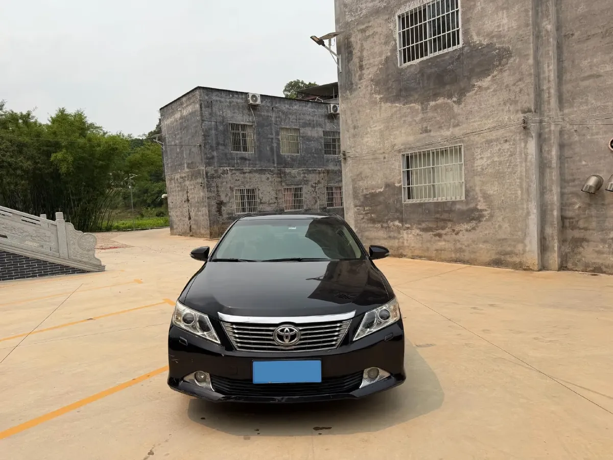 2012 Toyota Camry 2.0L 148HP L4 4AT,autocango,china used car exporter,china ev exporter,chinese used car exporter,chinese used ev exporter
