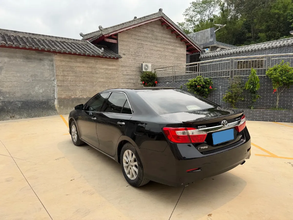 2012 Toyota Camry 2.0L 148HP L4 4AT,autocango,china used car exporter,china ev exporter,chinese used car exporter,chinese used ev exporter