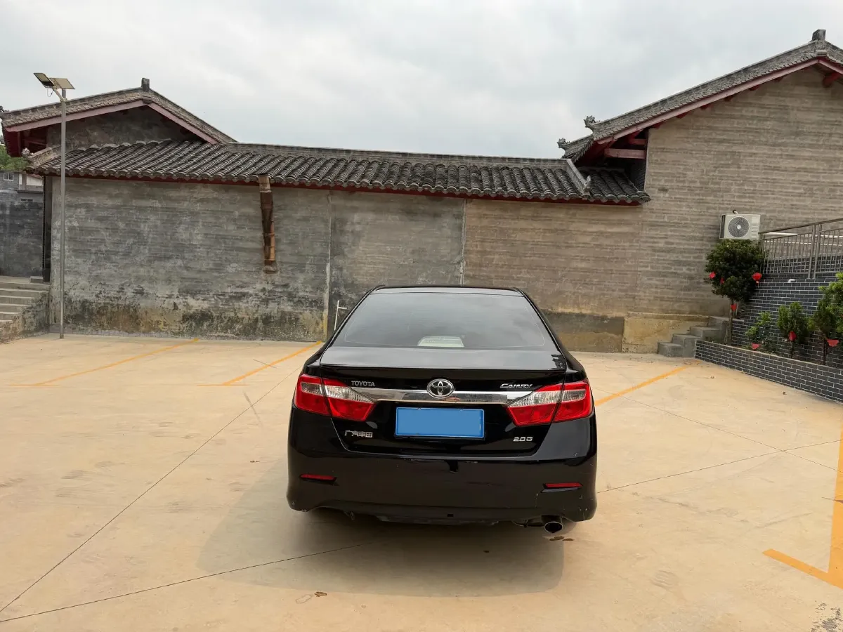 2012 Toyota Camry 2.0L 148HP L4 4AT,autocango,china used car exporter,china ev exporter,chinese used car exporter,chinese used ev exporter