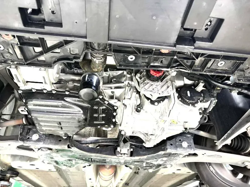 2024 DongFeng Aeolus YiXuan 1.5L 125HP L4 6DCT,autocango,china used car exporter,china ev exporter,chinese used car exporter,chinese used ev exporter