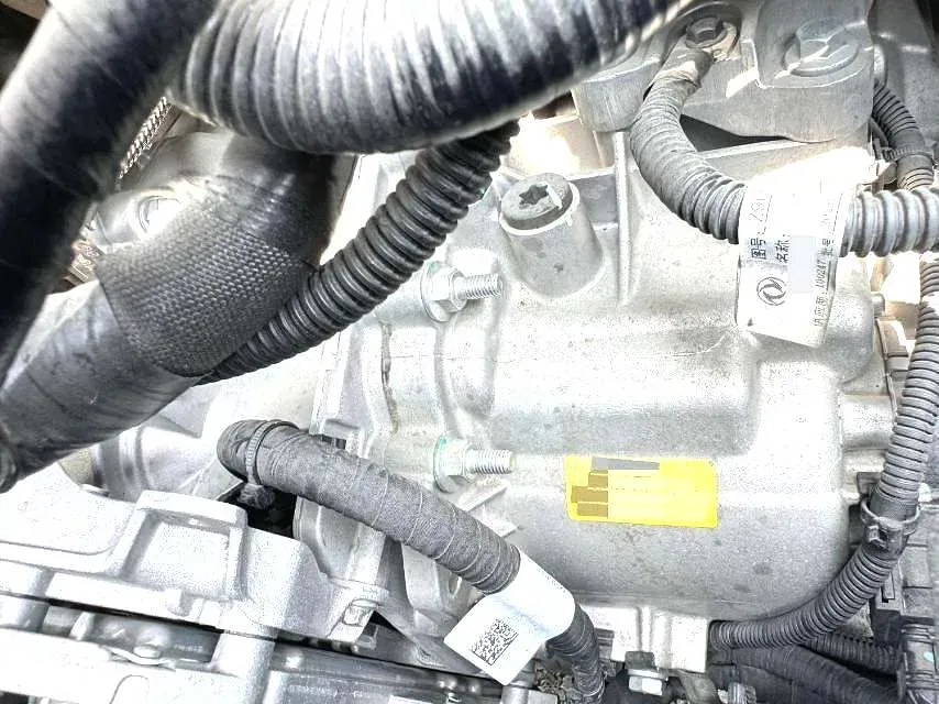 2024 DongFeng Aeolus YiXuan 1.5L 125HP L4 6DCT,autocango,china used car exporter,china ev exporter,chinese used car exporter,chinese used ev exporter